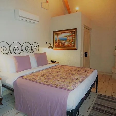Alacati Aura 2* Alaçatı