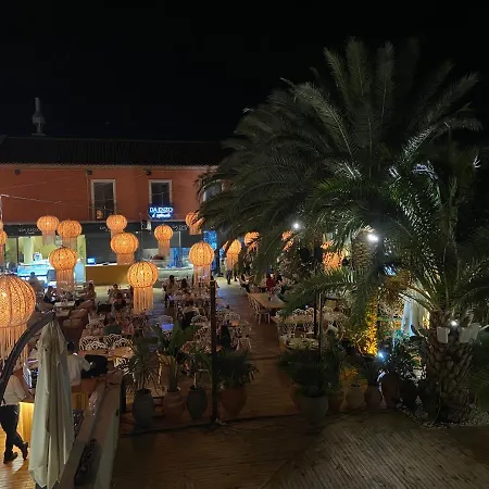 Aura 2*
