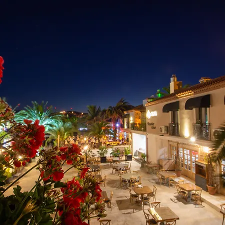 Alacati Aura 2* Alaçatı