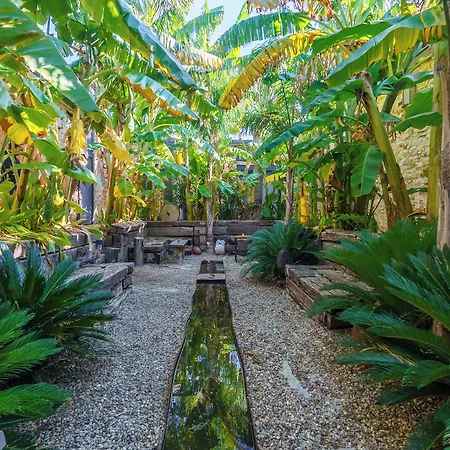 Aura Otel Alaçatı