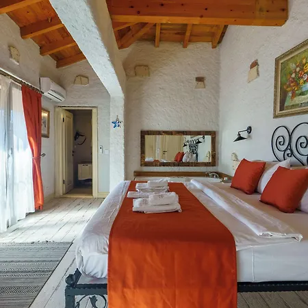 Aura Otel Alaçatı